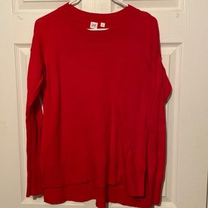 Women’s gap sweater size small